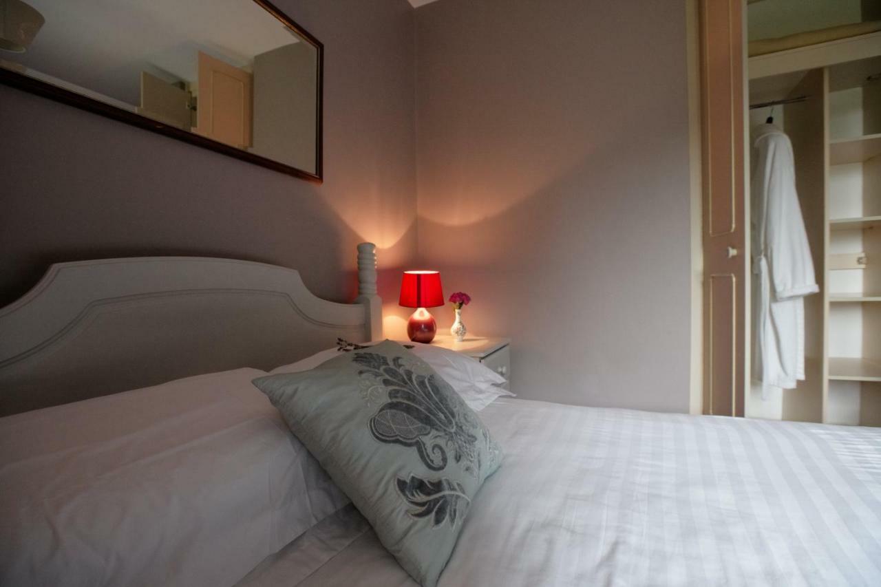 Abbey View Bed & Breakfast Galway Bagian luar foto