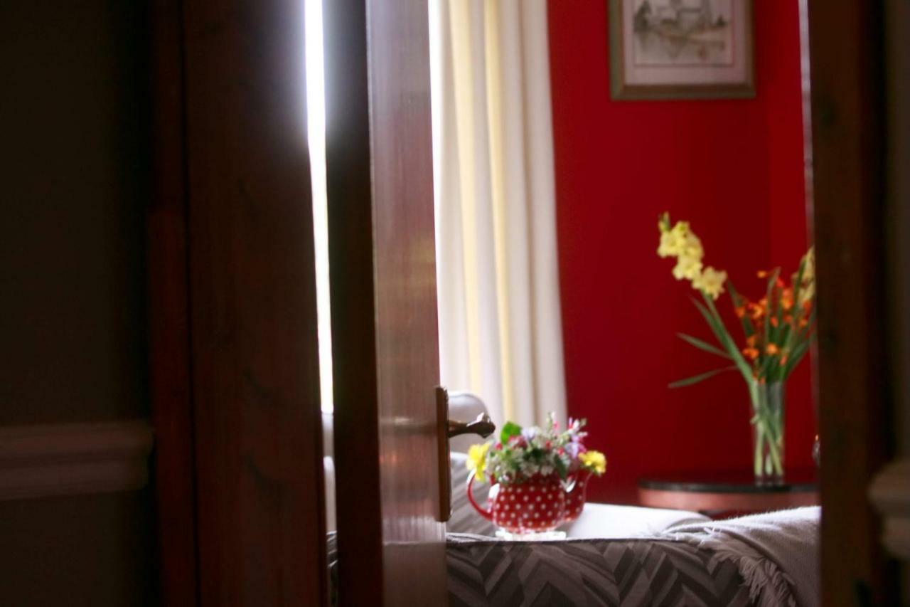 Abbey View Bed & Breakfast Galway Bagian luar foto